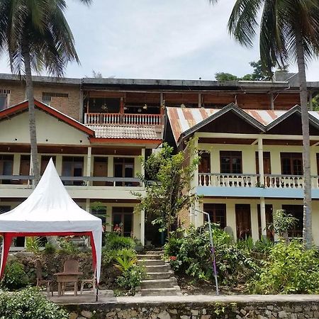Sibayak Guesthouse Tuk Tuk Eksteriør bilde