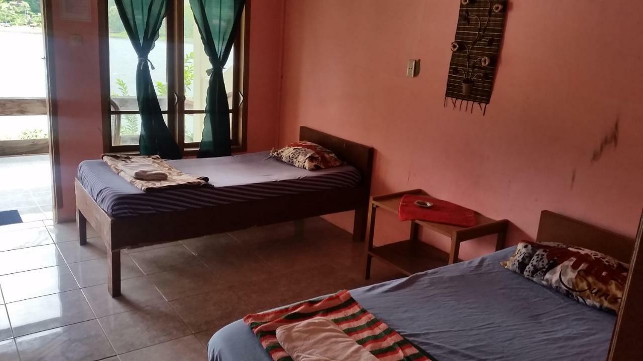 Sibayak Guesthouse Tuk Tuk Eksteriør bilde