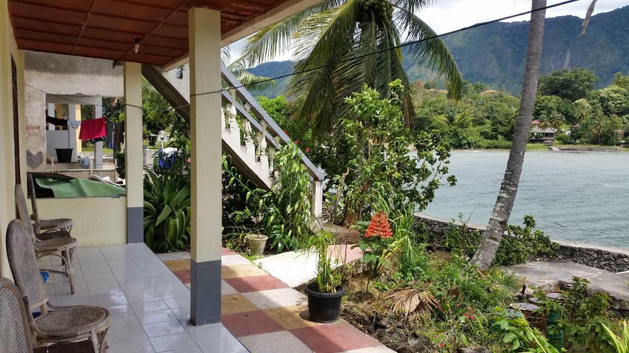 Sibayak Guesthouse Tuk Tuk Eksteriør bilde